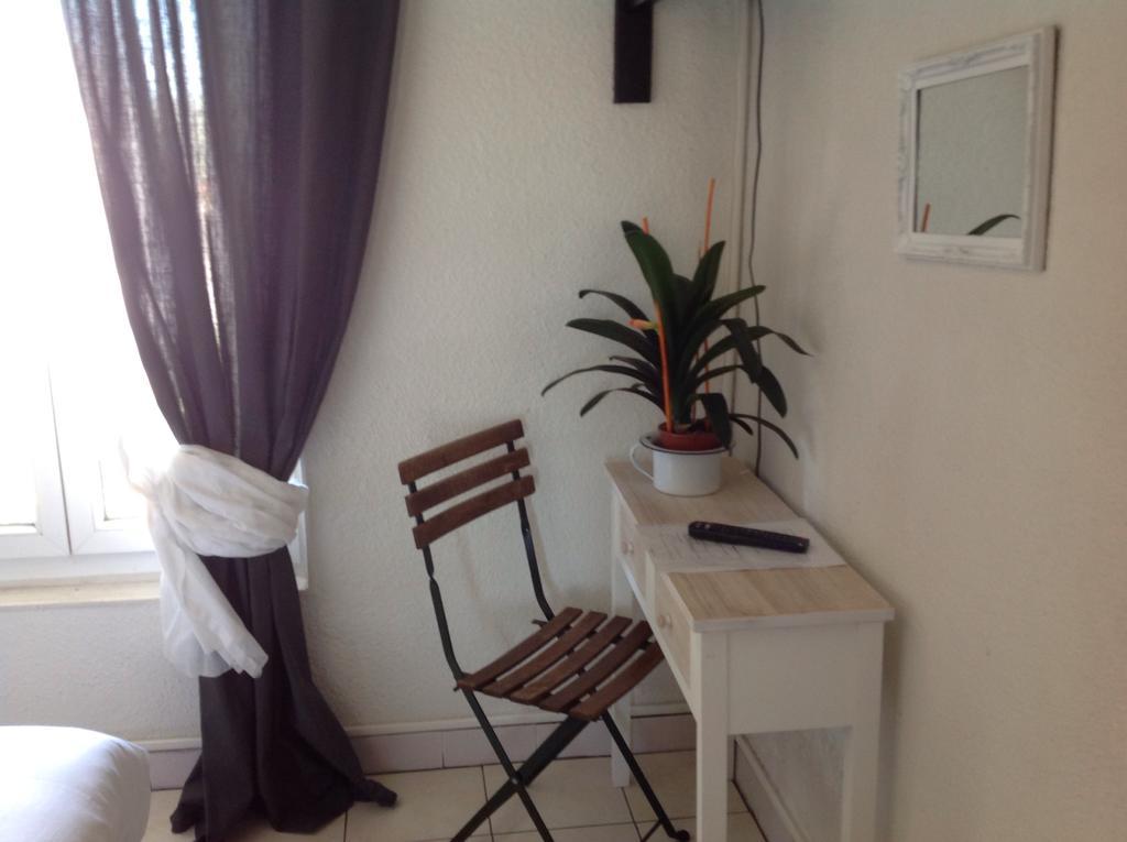 Lou Paradou Hotel Cagnes-sur-Mer Habitación foto